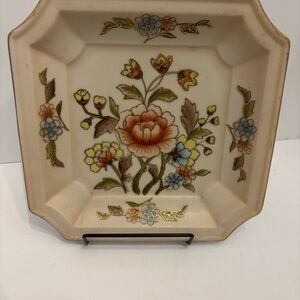 Andrea by Sadek Floral Decorative Plate with Gold Accents